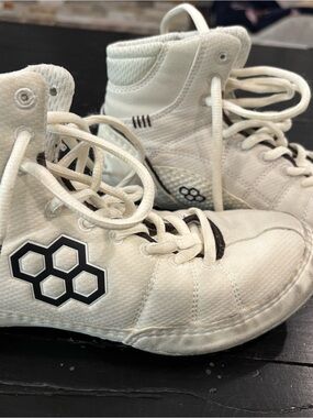 Women's Athletic High-Top Sneakers in Off-White